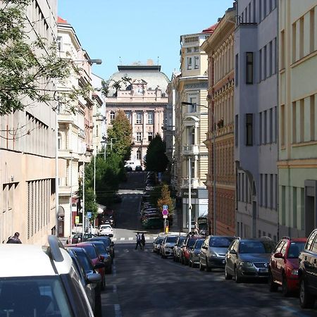 Apartment Balbinova Prag Eksteriør billede