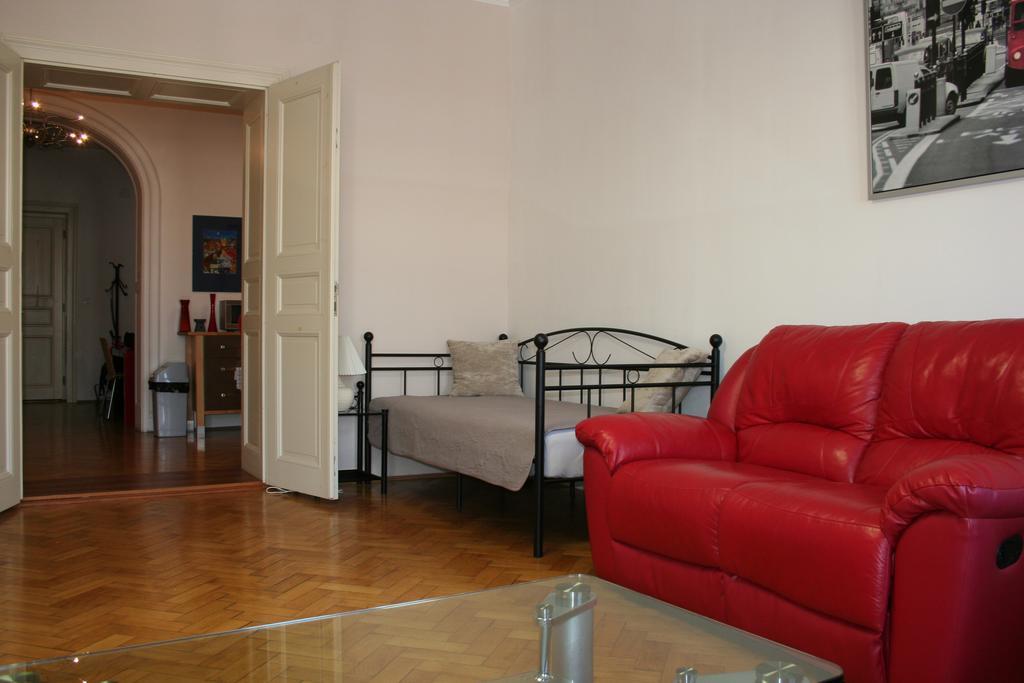 Apartment Balbinova Prag Eksteriør billede